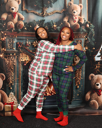 2024_Christmas_Shaniqua-11