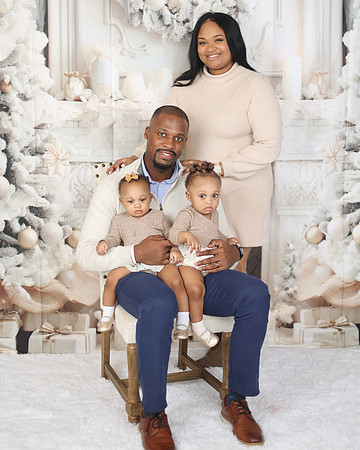 2024_Christmas_Barnes Family-13