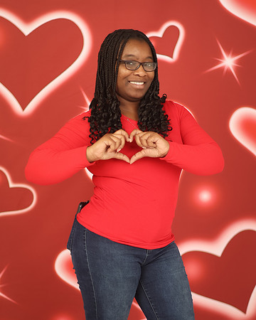 2024_VdayPromo_Alisha-11