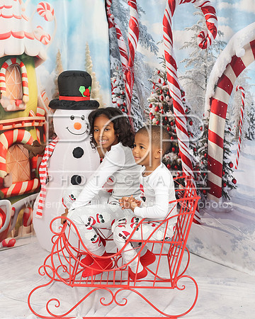 2024_Christmas_LaTashia-15