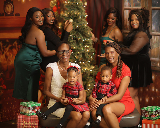2024_Christmas_Shanta-31