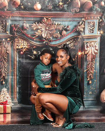 2024_Christmas_Keundra-11