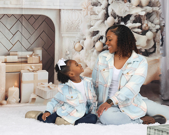 2024_Christmas_JasmineJ-12