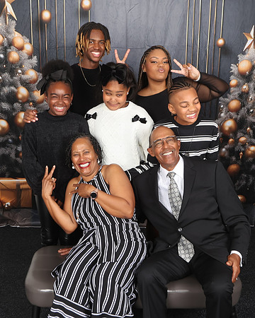 2024_Christmas_Monifah-44