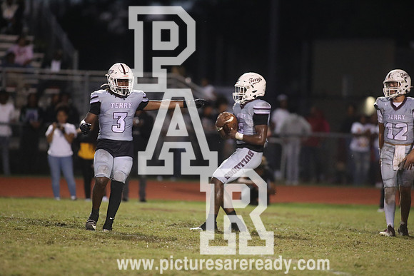 2024_Fball_CwayvsTerry-188