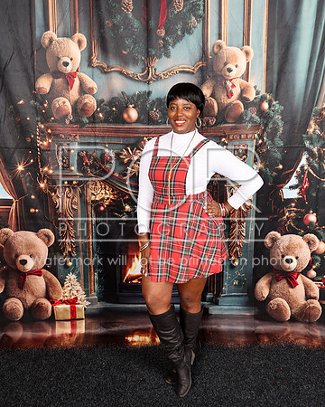 2024_Christmas_Eboni-10