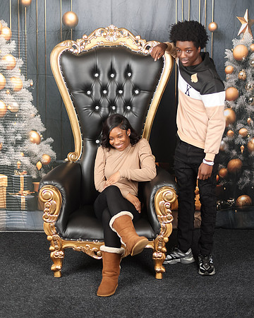2024_Christmas_Alisha-20