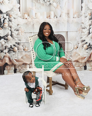 2024_Christmas_Jada Varnell-29