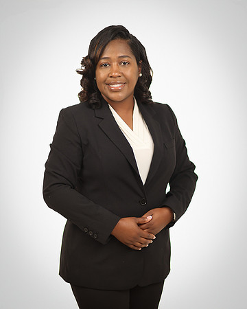 2025_Headshots_Jamela-8