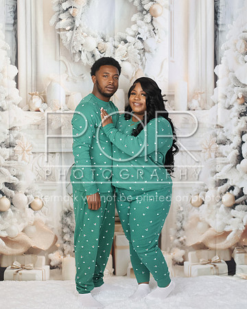 2024_Christmas_Aykia-14