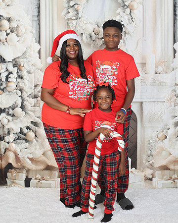 2024_Christmas_Antoinette Clark-1