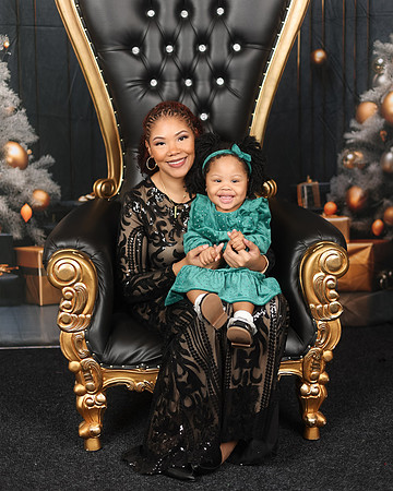 2024_Christmas_Jewell-11