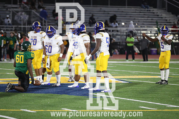 2024_Fball_VelmaJvsJimHill-98