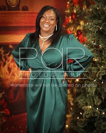 2024_Christmas_Vanessa-16