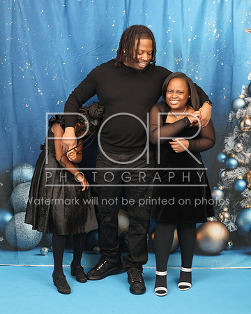 2024_Christmas_Kyerra Cooper-30