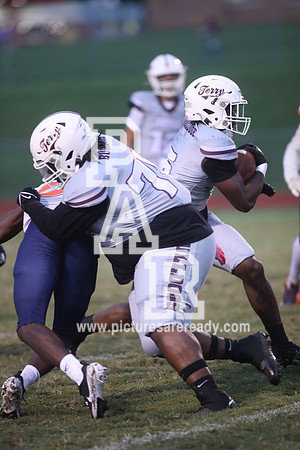 2024_Fball_CwayvsTerry-54