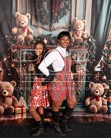 2024_Christmas_Eboni-5