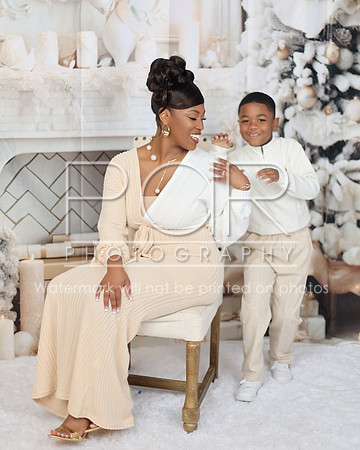 2024_Christmas_Aleaka Brown-3