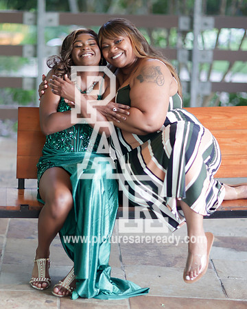 2024_Prom_KayKay-32